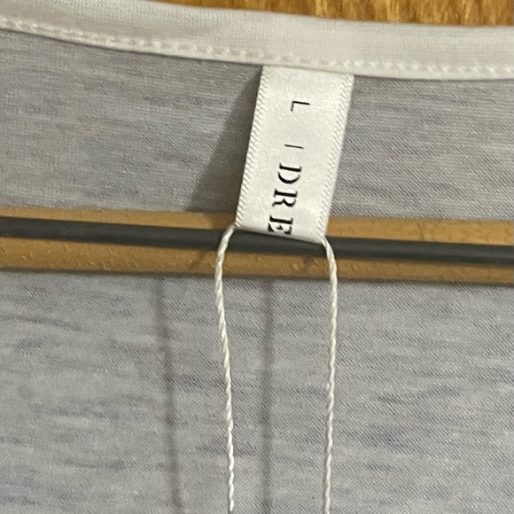 Butterfly t-shirt - Picture 2 of 3